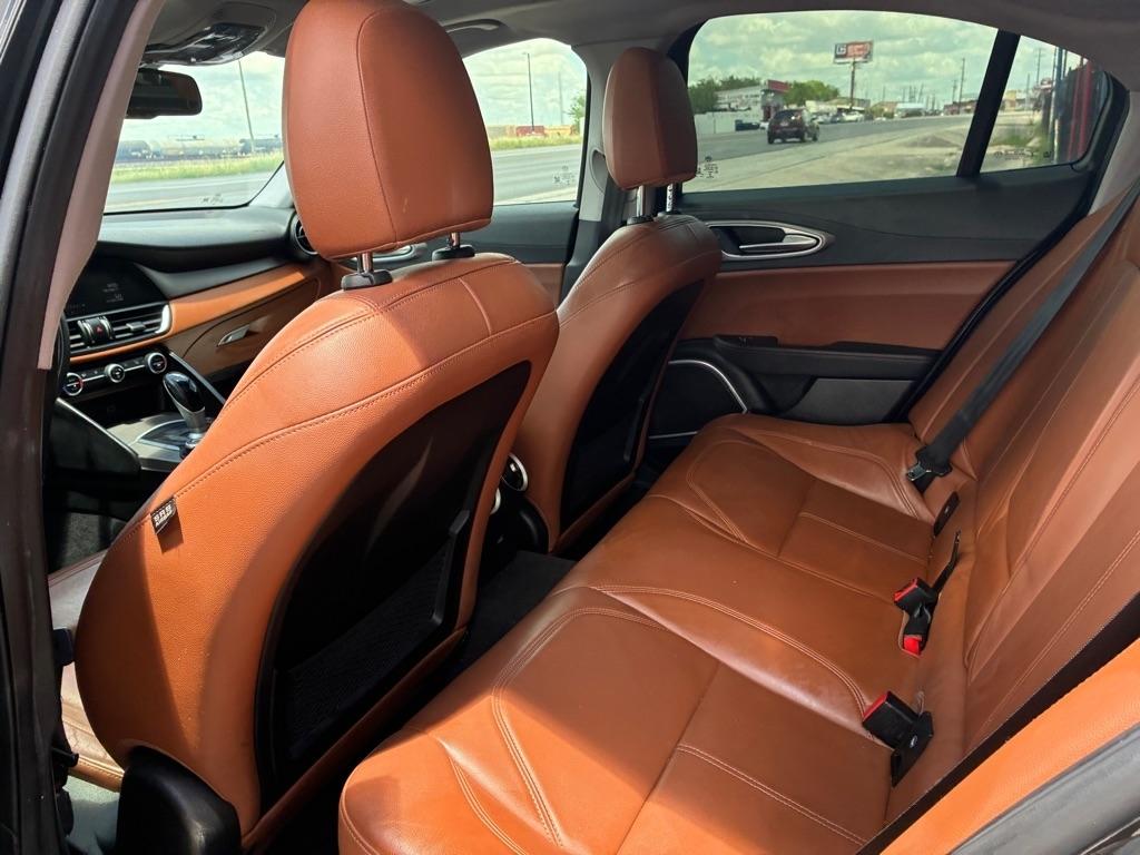 Alfa Romeo Giulia Base 2017