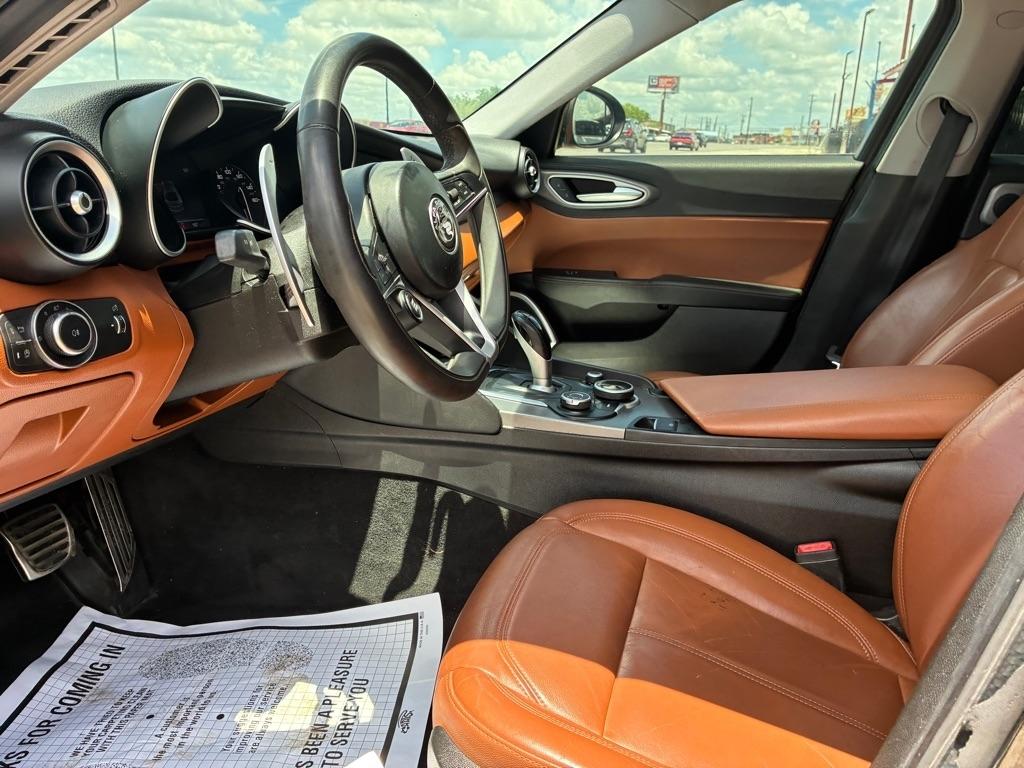 Alfa Romeo Giulia Base 2017
