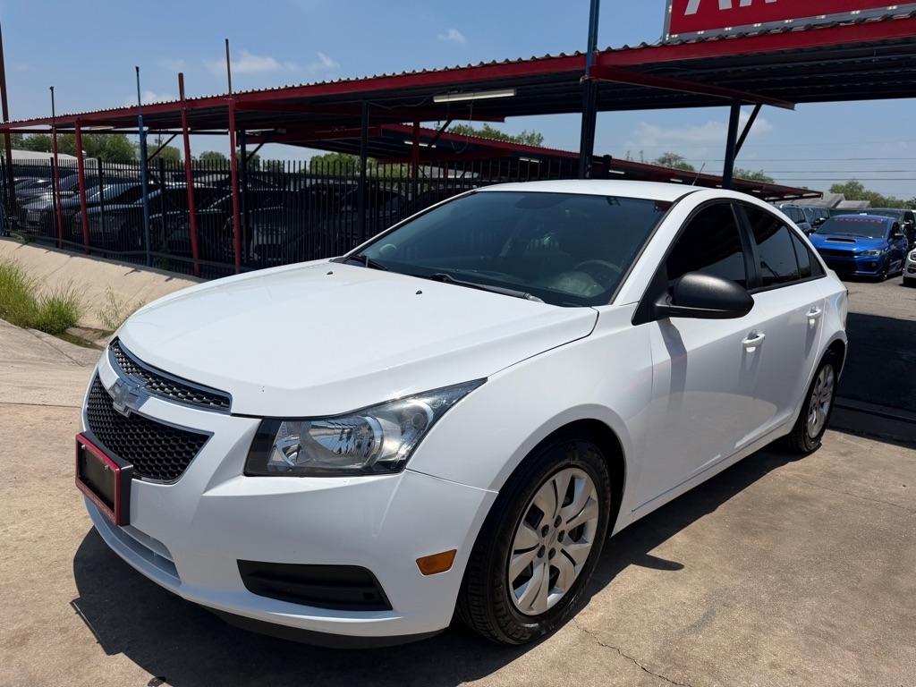 Chevrolet Cruze LS Auto 2014