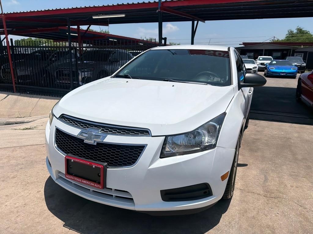 Chevrolet Cruze LS Auto 2014