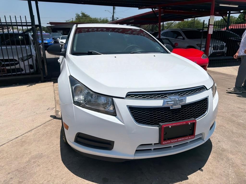 Chevrolet Cruze LS Auto 2014