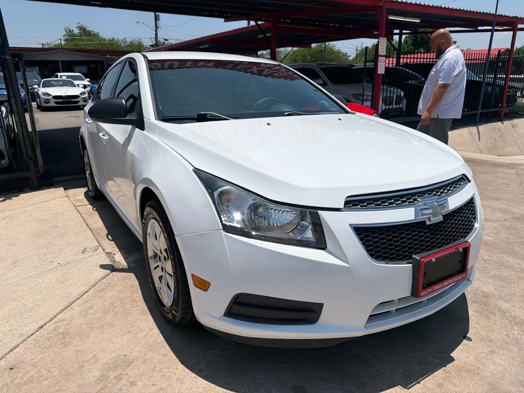 Chevrolet Cruze LS Auto 2014