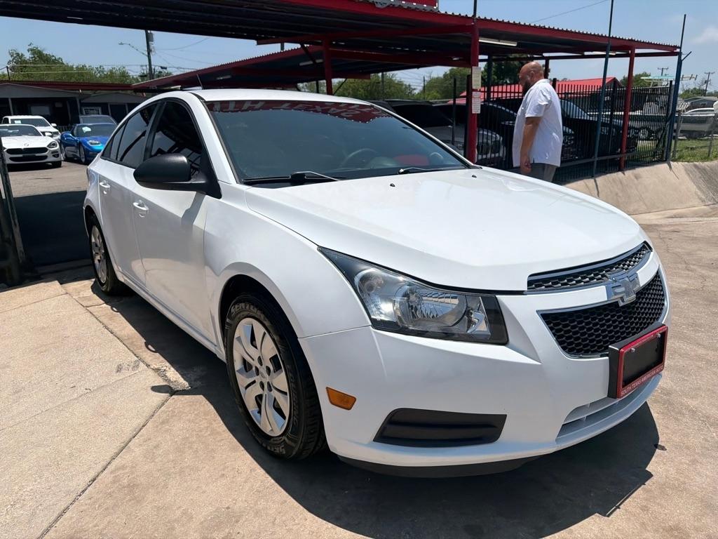 Chevrolet Cruze LS Auto 2014
