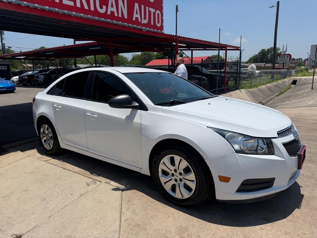 Chevrolet Cruze LS Auto 2014