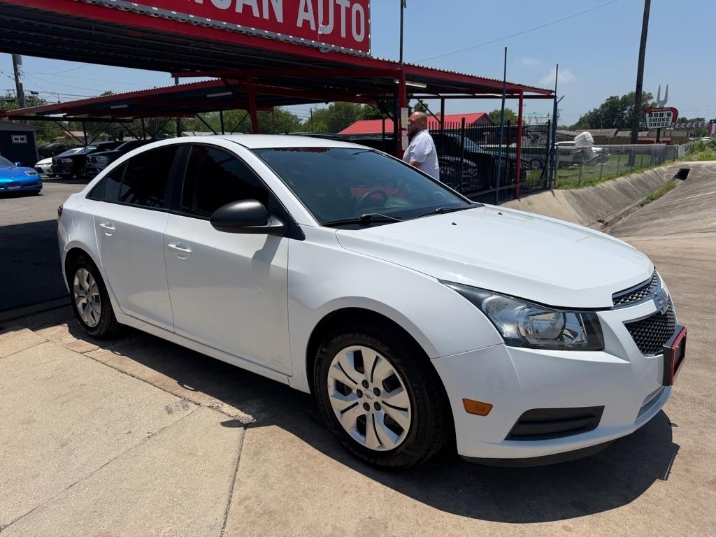 Chevrolet Cruze LS Auto 2014