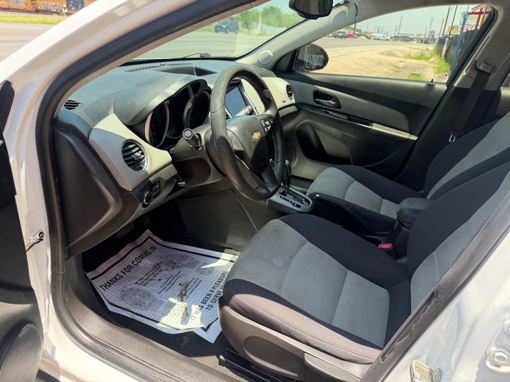 Chevrolet Cruze LS Auto 2014