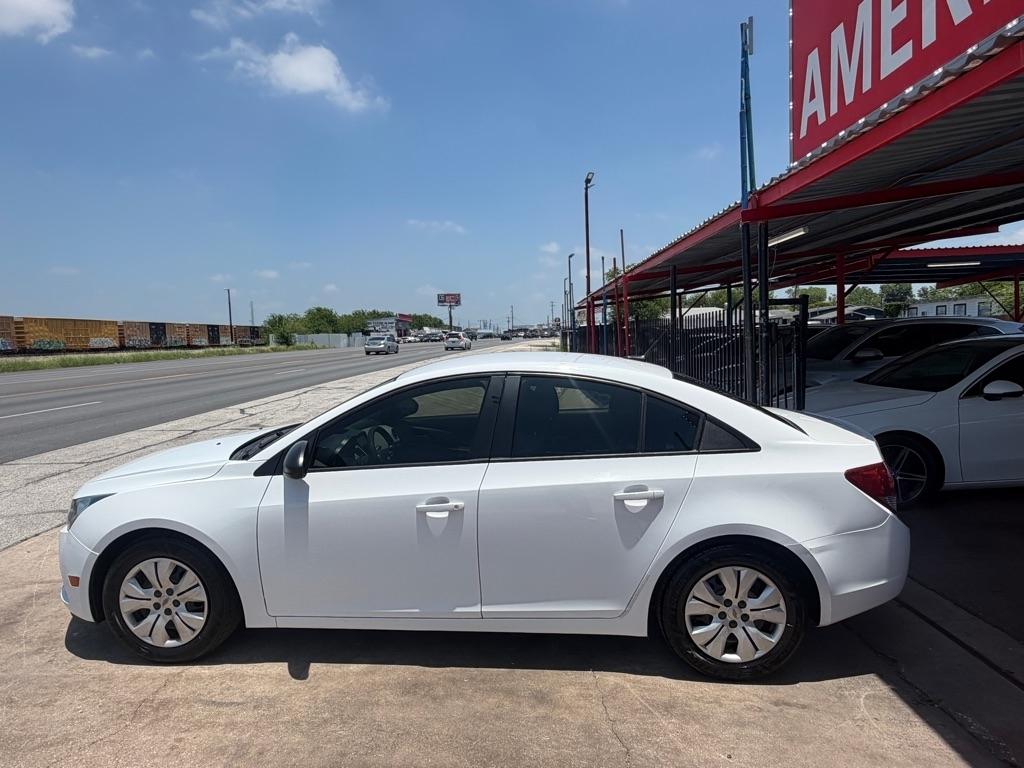 Chevrolet Cruze LS Auto 2014