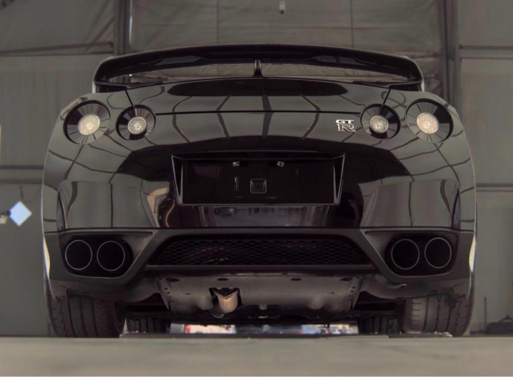 Nissan GT-R Coupe 2010