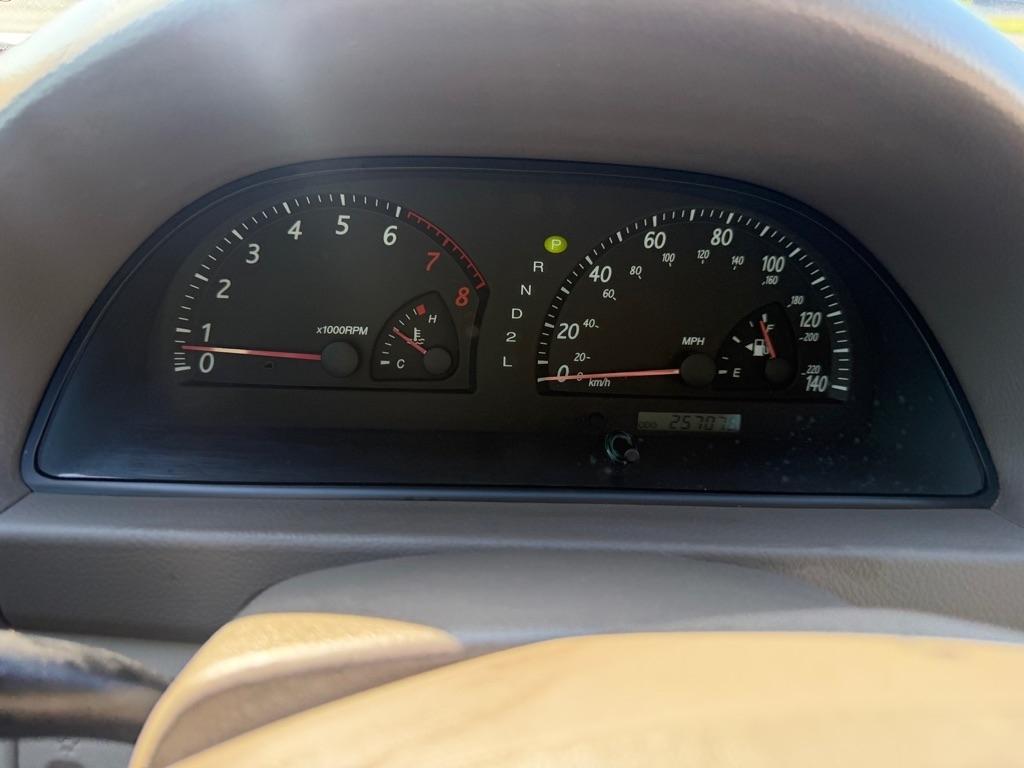 Toyota Camry LE 2004