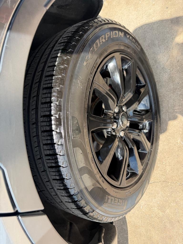 Land Rover Range Rover Evoque SE 2019