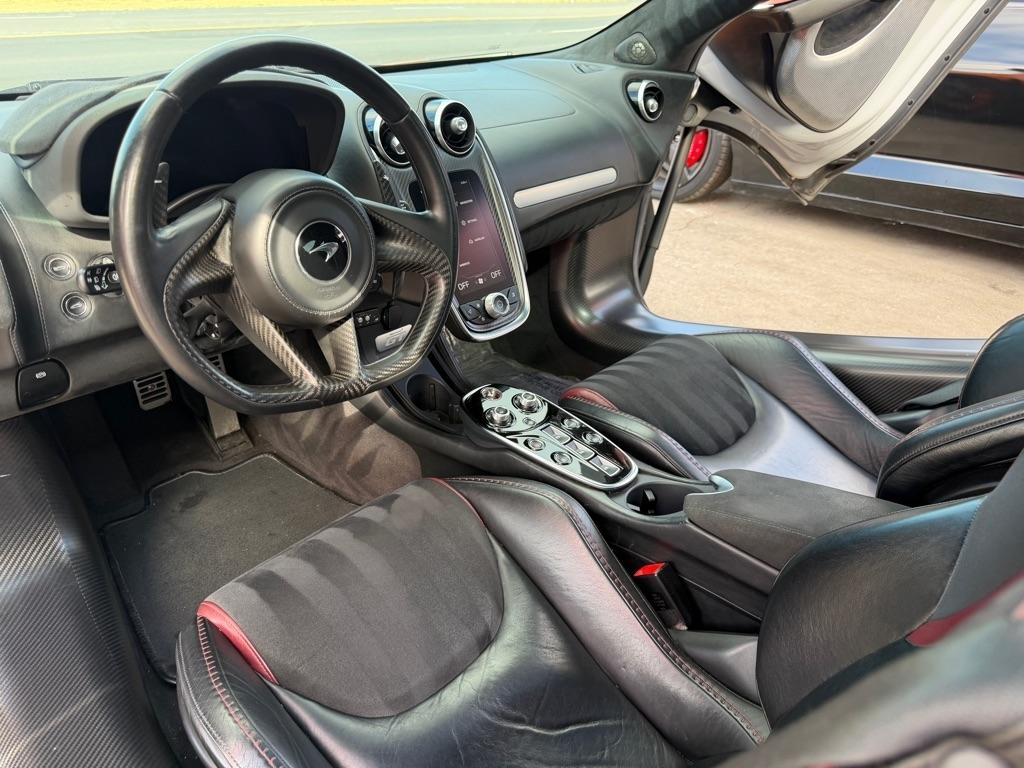 McLaren GT Base 2020