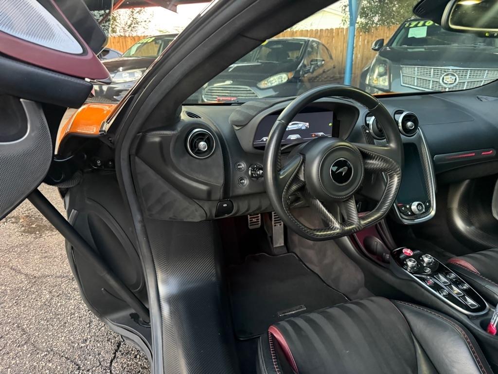 McLaren GT Base 2020