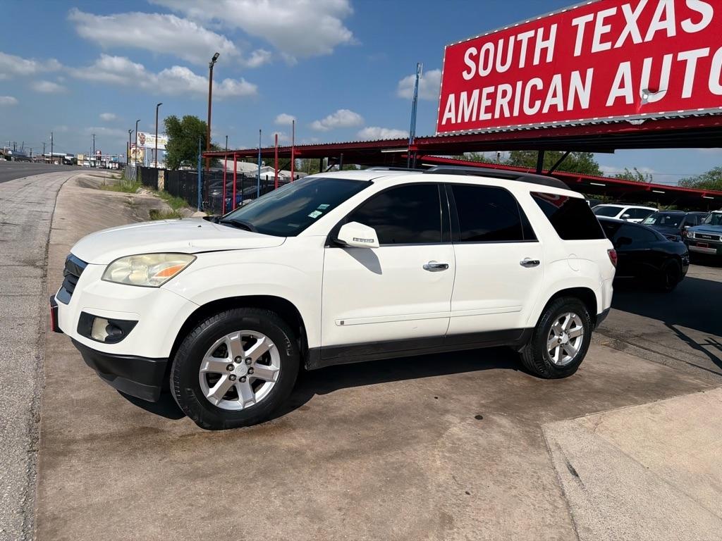 Saturn Outlook XR FWD 2008