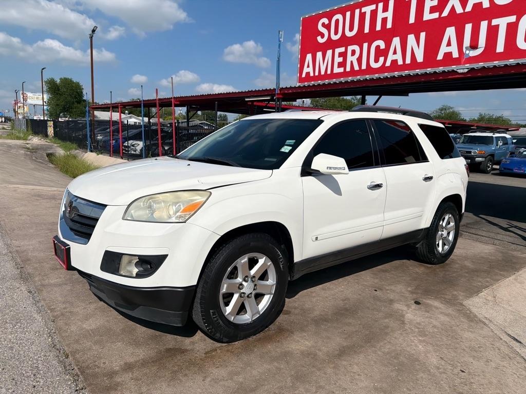 Saturn Outlook XR FWD 2008