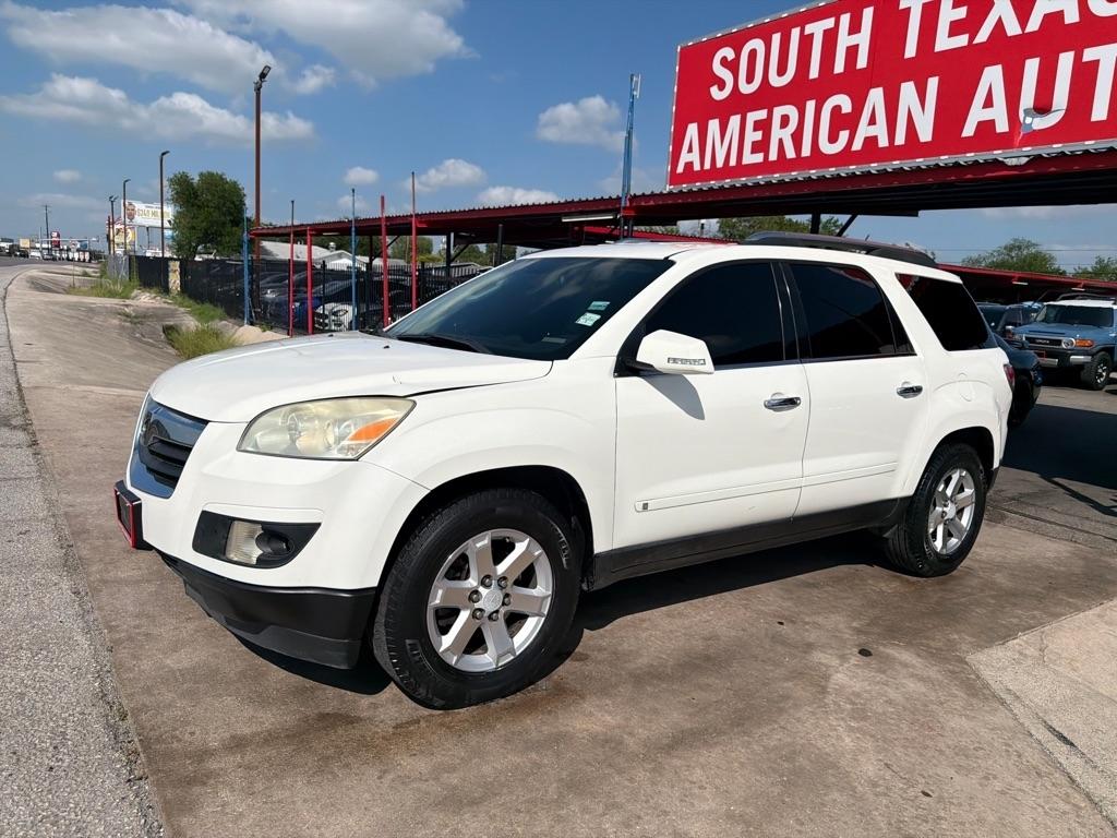 Saturn Outlook XR FWD 2008