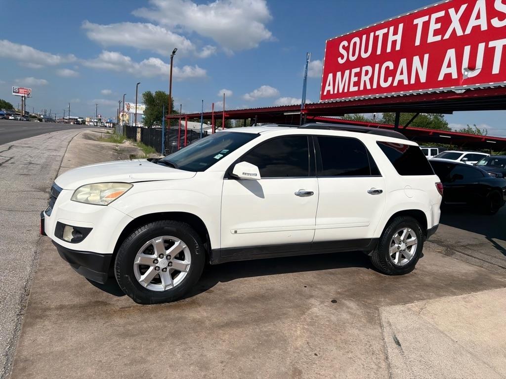 Saturn Outlook XR FWD 2008