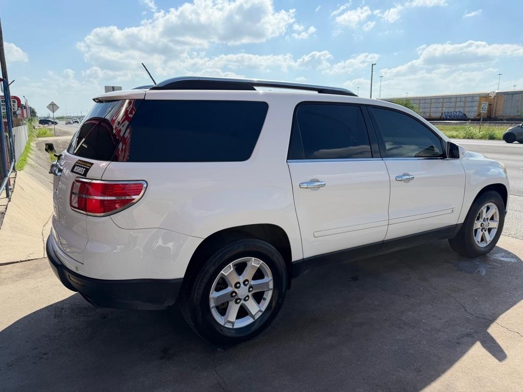 Saturn Outlook XR FWD 2008