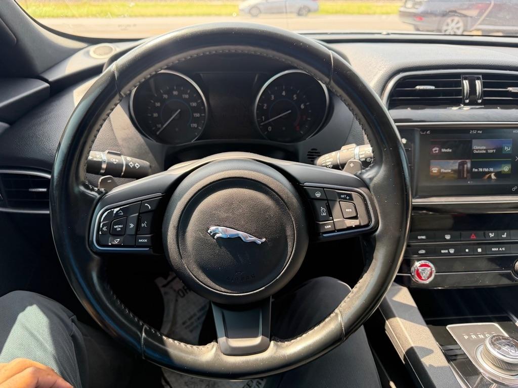 Jaguar F-Pace 35t Prestige 2017