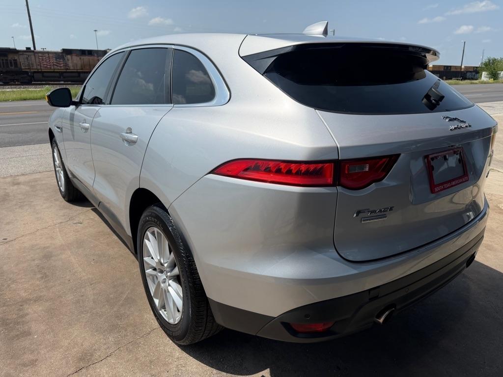 Jaguar F-Pace 35t Prestige 2017