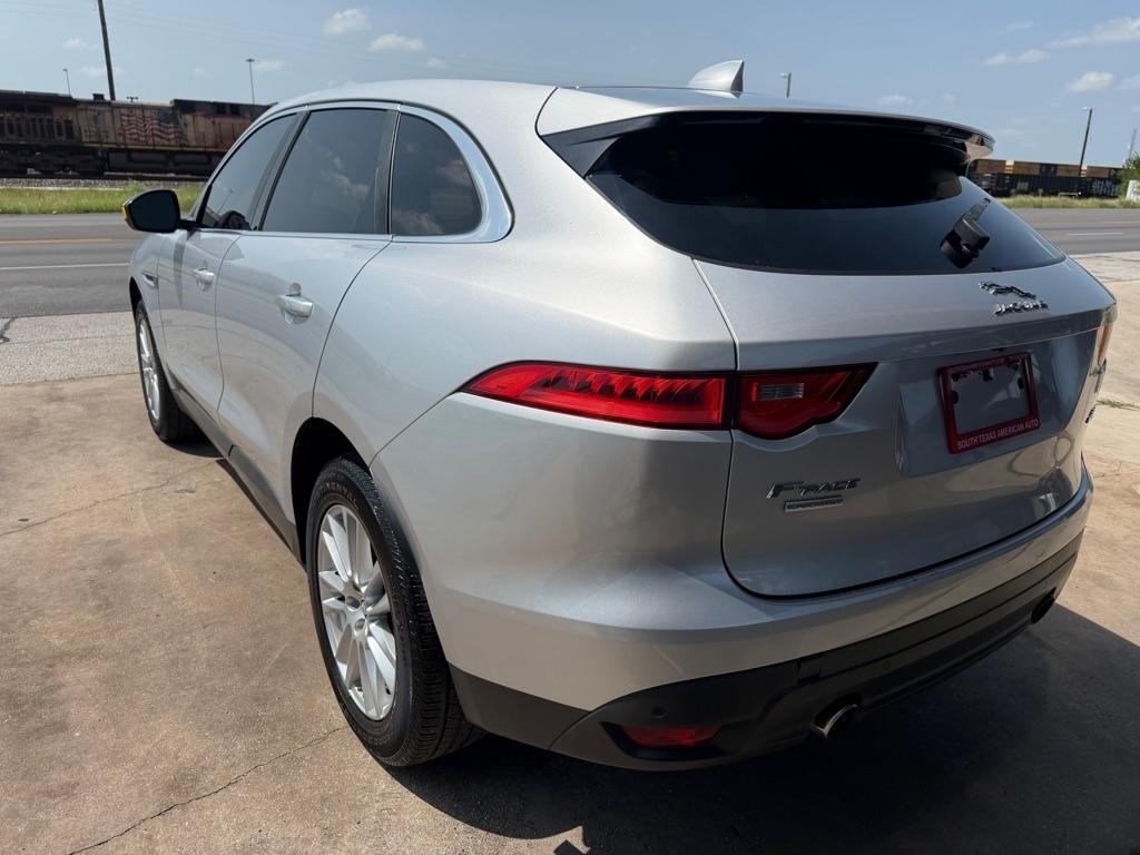 Jaguar F-Pace 35t Prestige 2017