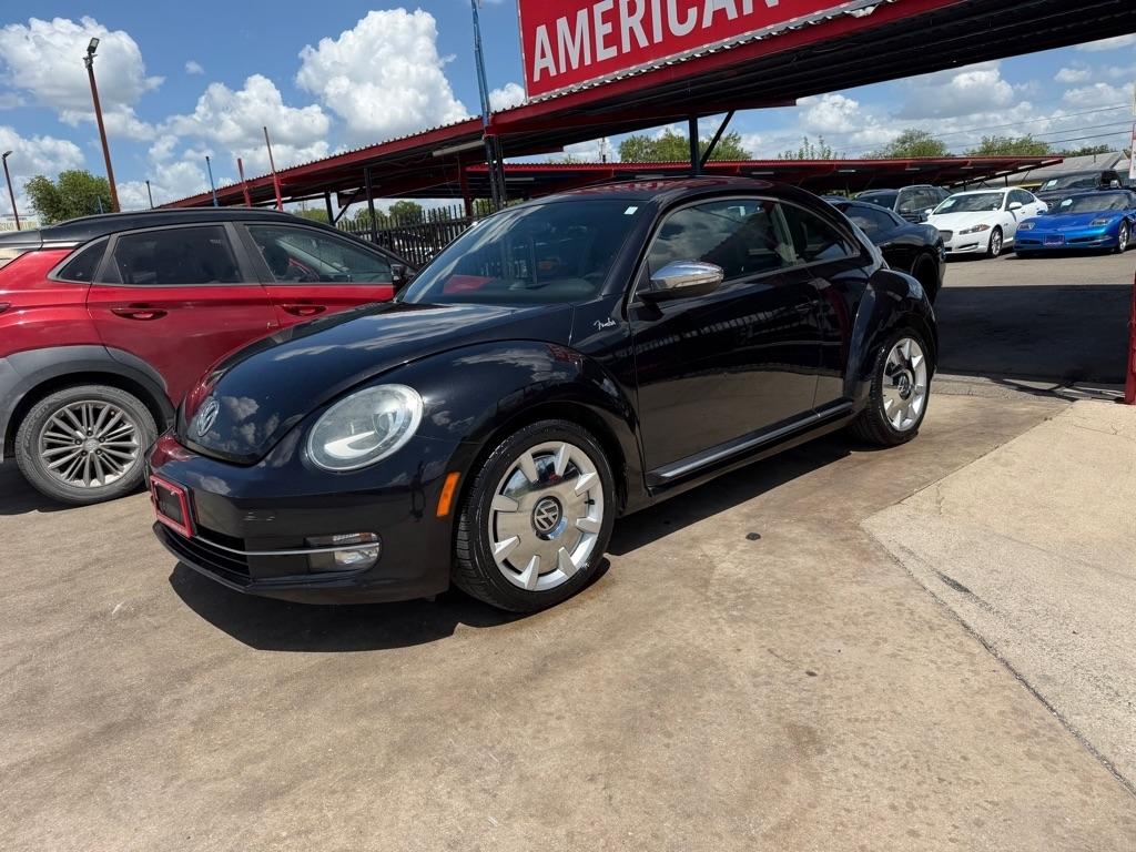 Volkswagen Beetle 2.0T Turbo 2013