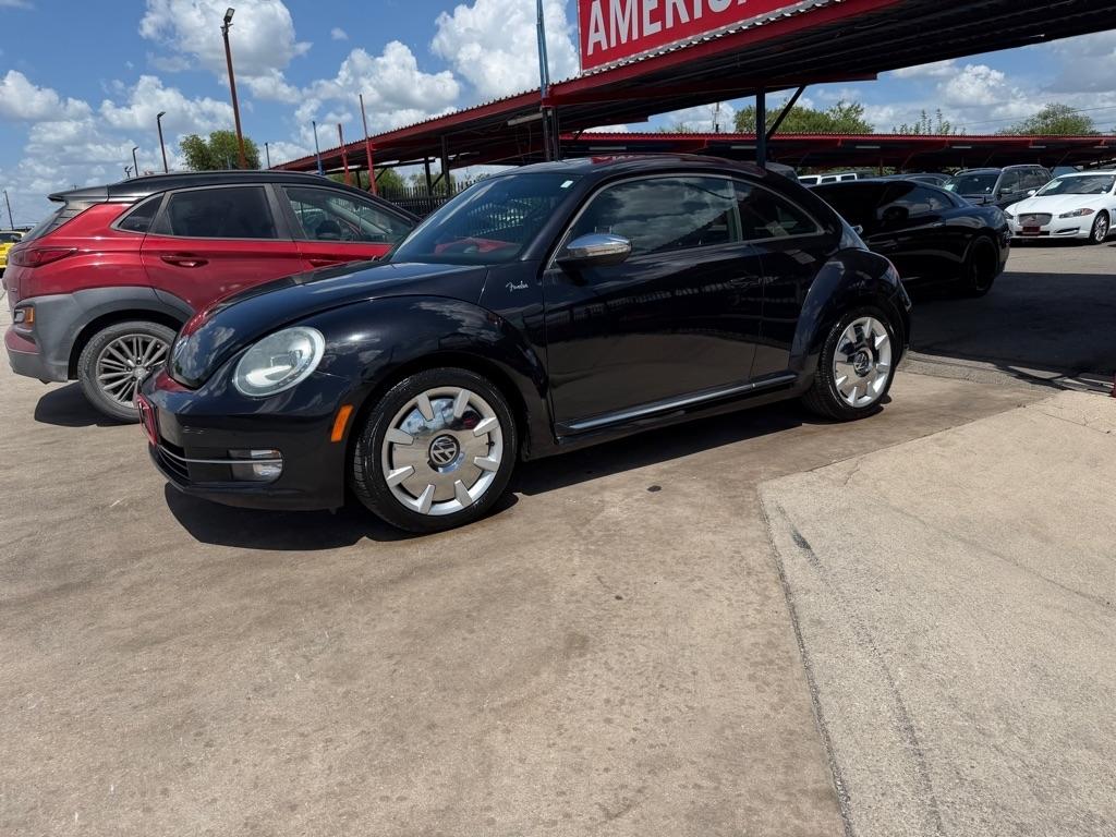 Volkswagen Beetle 2.0T Turbo 2013