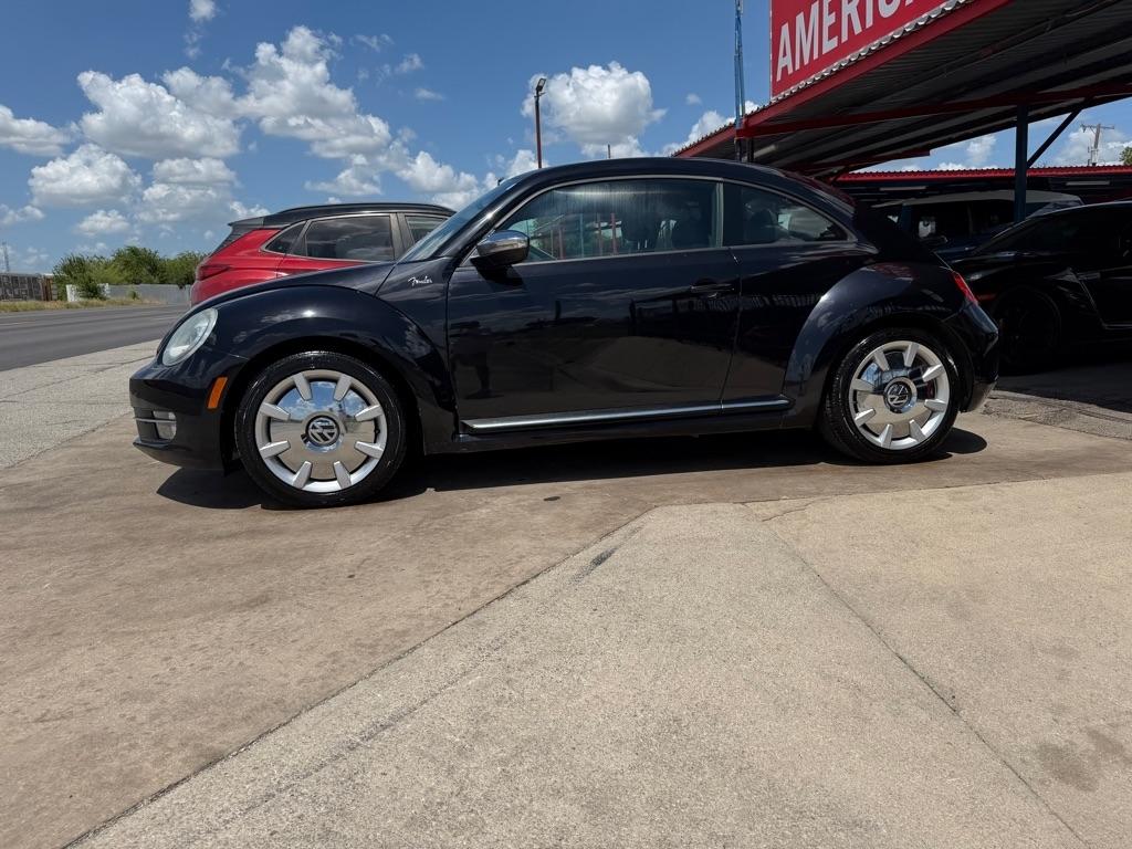 Volkswagen Beetle 2.0T Turbo 2013