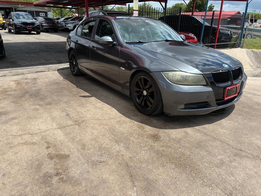 BMW 3-Series 325i Sedan 2006