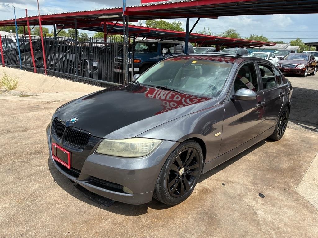 BMW 3-Series 325i Sedan 2006