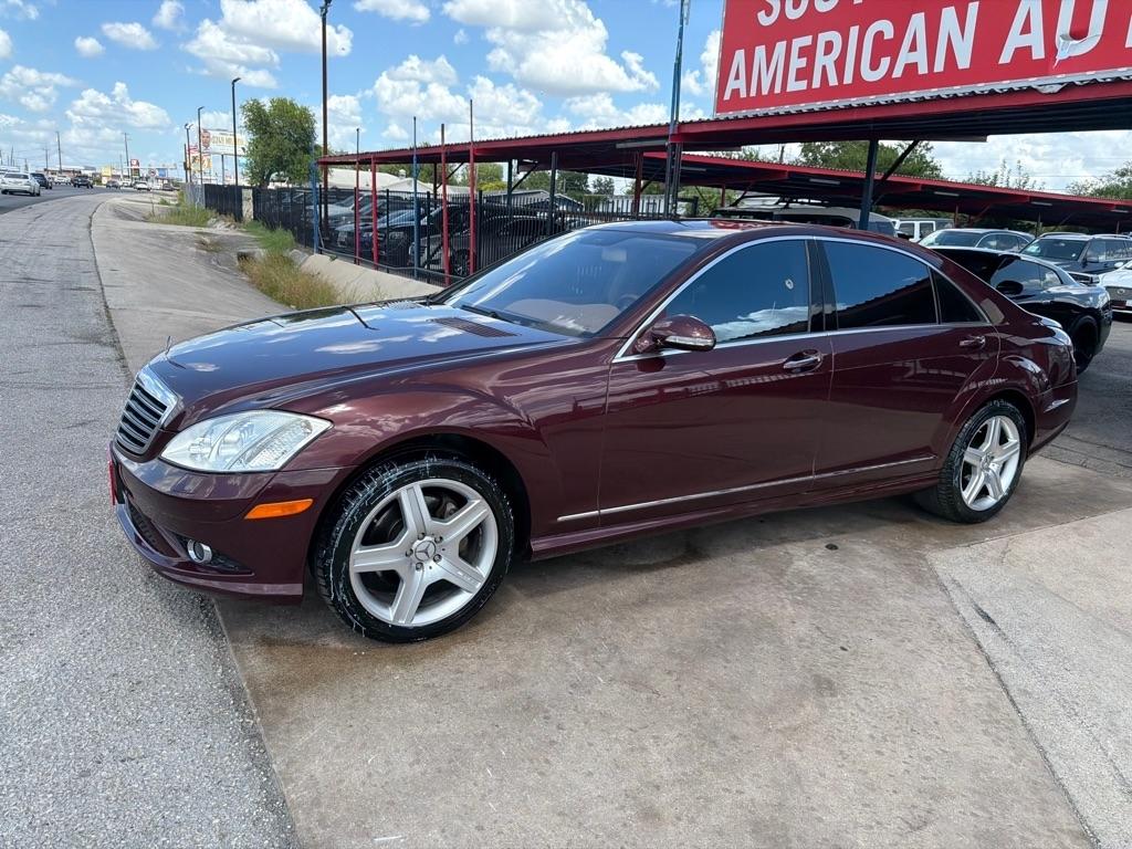 Mercedes-Benz S-Class S550 2008