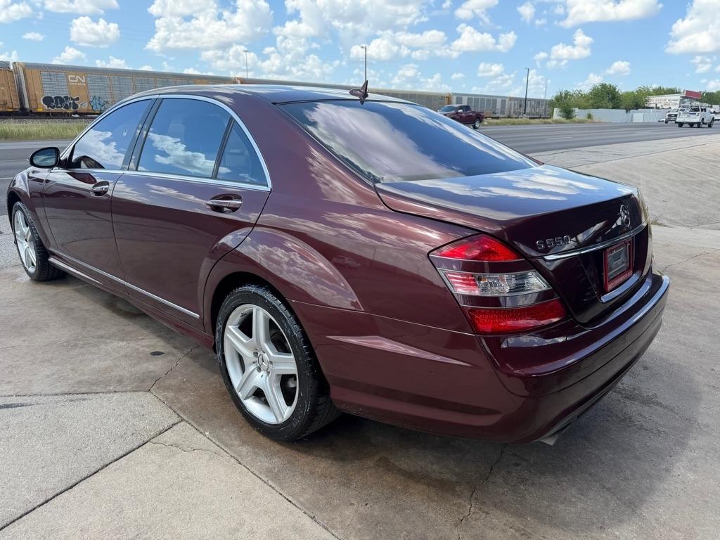 Mercedes-Benz S-Class S550 2008