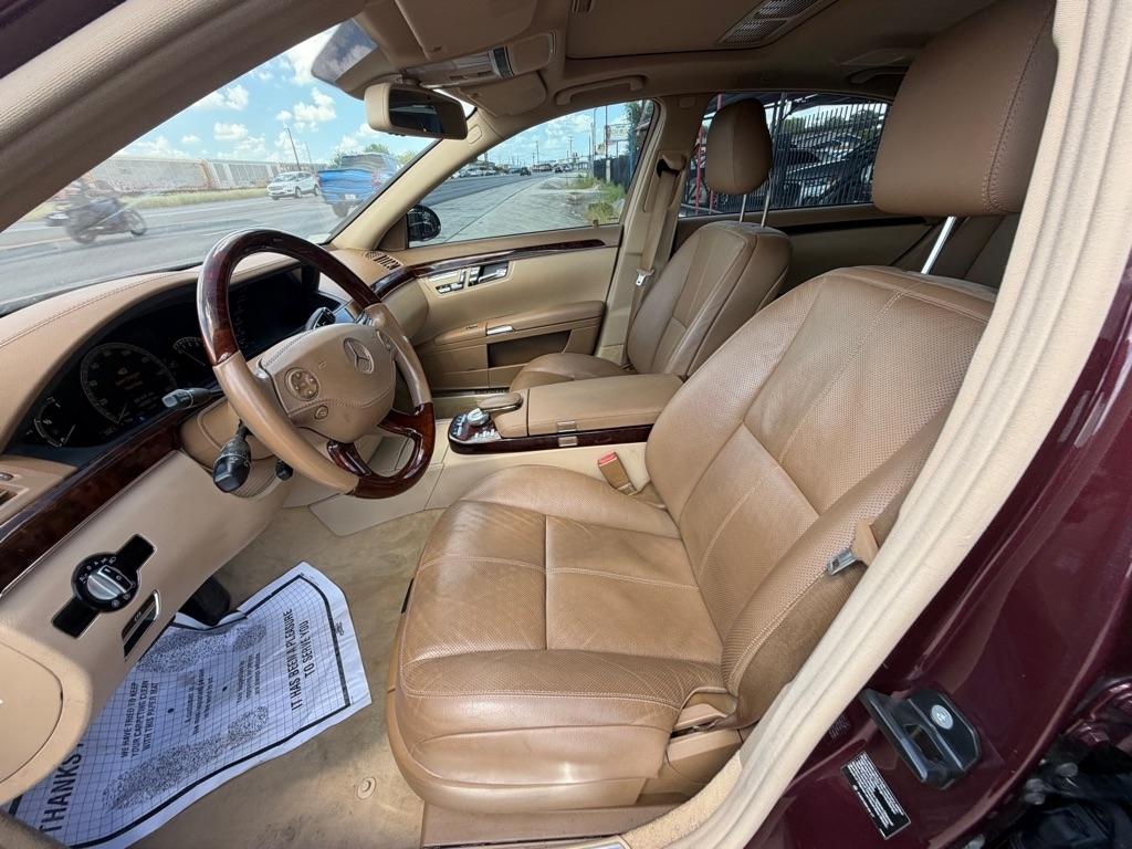 Mercedes-Benz S-Class S550 2008