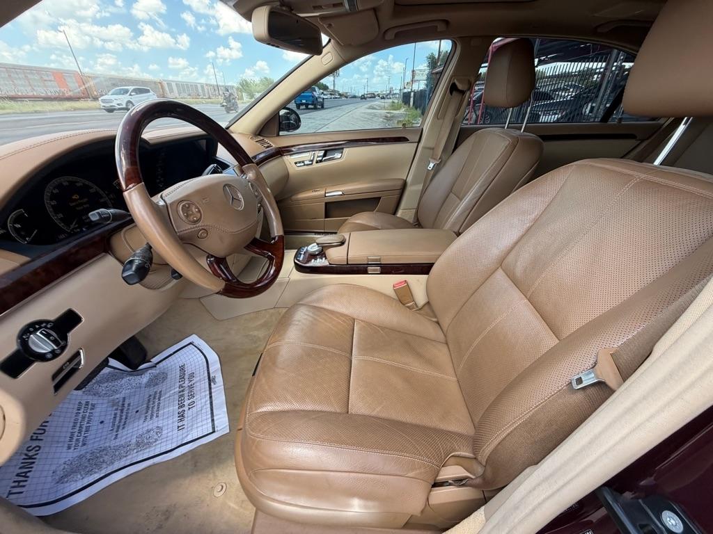 Mercedes-Benz S-Class S550 2008