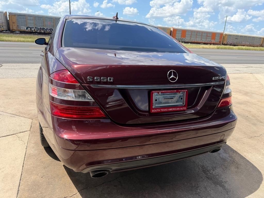 Mercedes-Benz S-Class S550 2008
