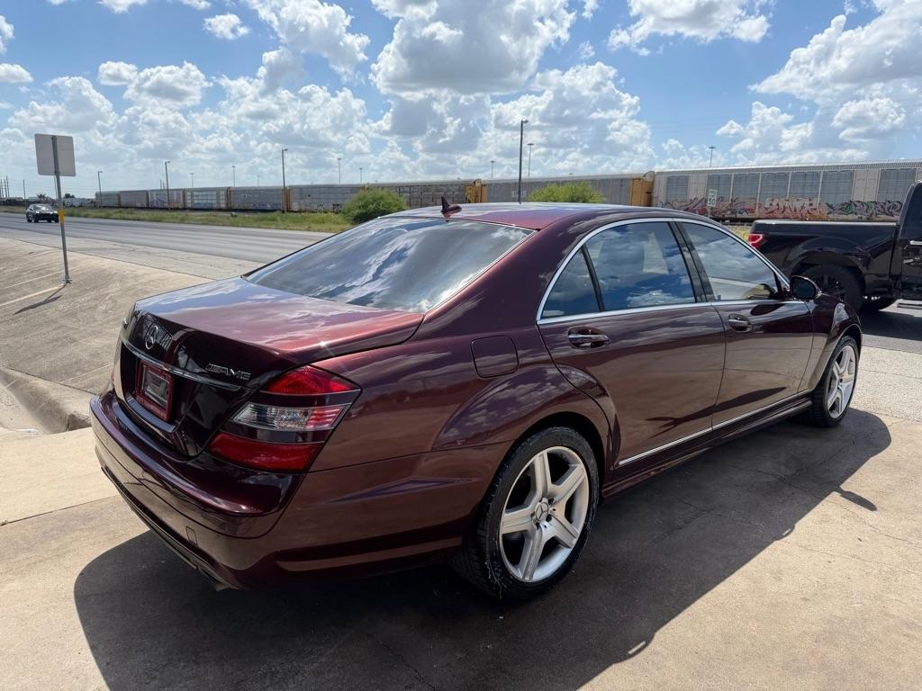 Mercedes-Benz S-Class S550 2008