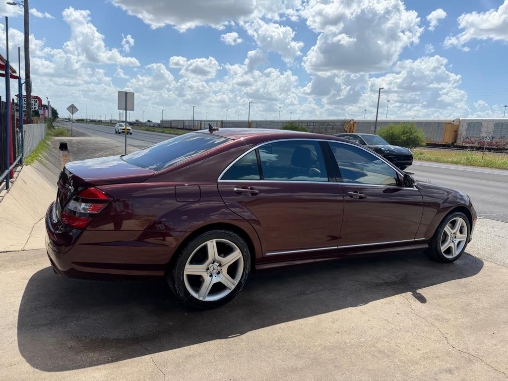 Mercedes-Benz S-Class S550 2008