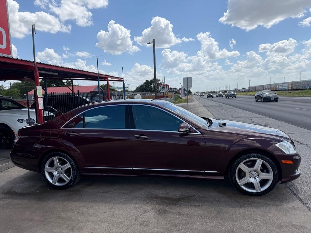 Mercedes-Benz S-Class S550 2008
