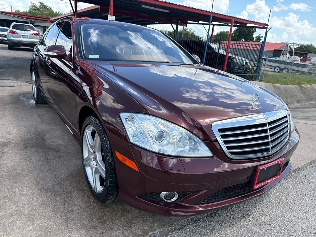 Mercedes-Benz S-Class S550 2008