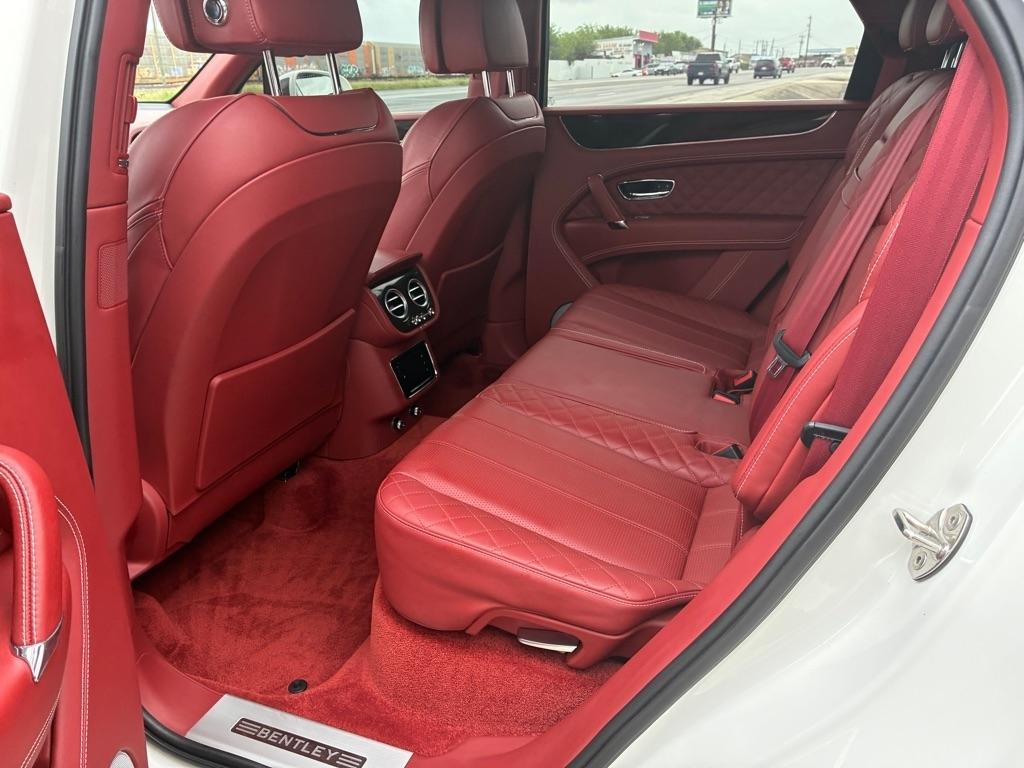 Bentley Bentayga Mulliner 2018