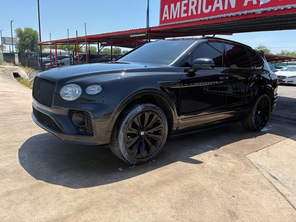 Bentley Bentayga Base 2021