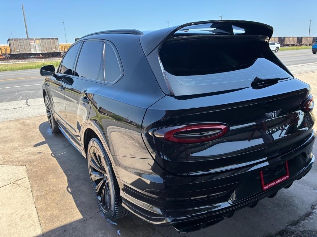 Bentley Bentayga Base 2021