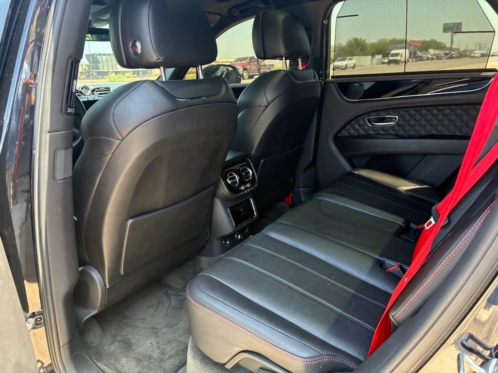 Bentley Bentayga Base 2021