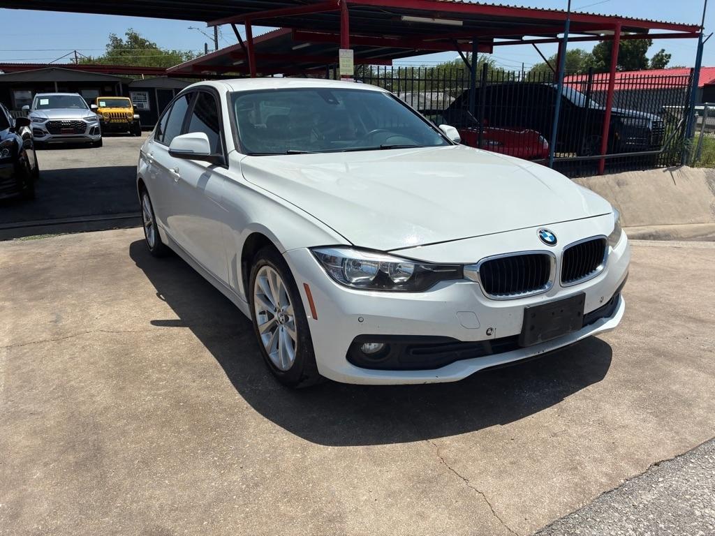 BMW 3-Series 320i Sedan 2017