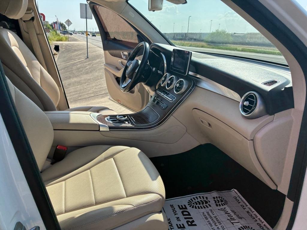 Mercedes-Benz GLC-Class GLC300 4MATIC 2018