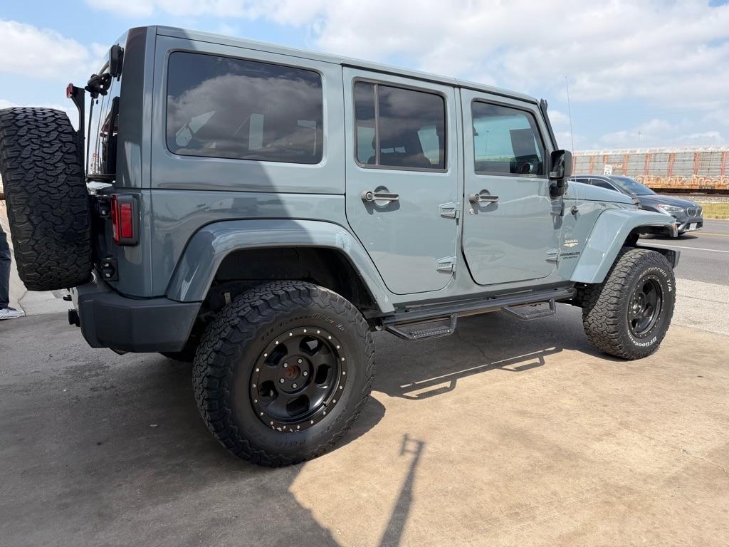 Jeep Wrangler Unlimited Sahara 4WD 2015