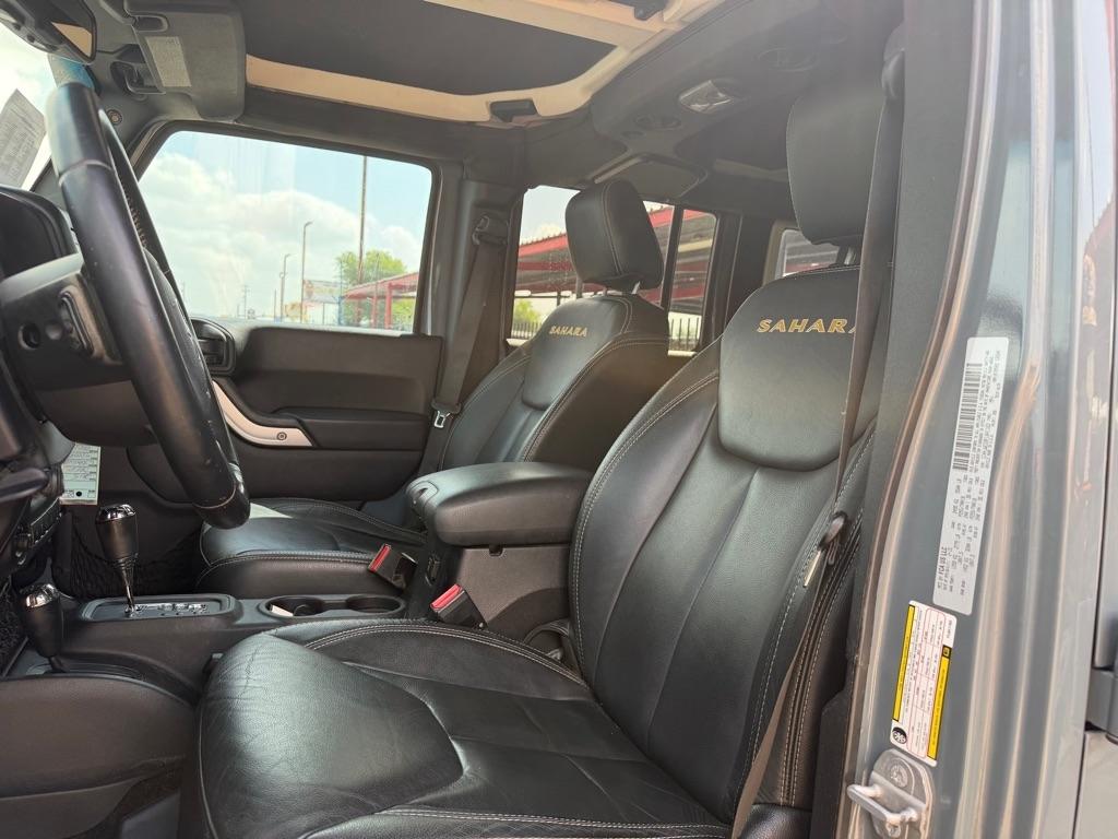 Jeep Wrangler Unlimited Sahara 4WD 2015