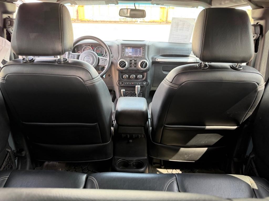Jeep Wrangler Unlimited Sahara 4WD 2015