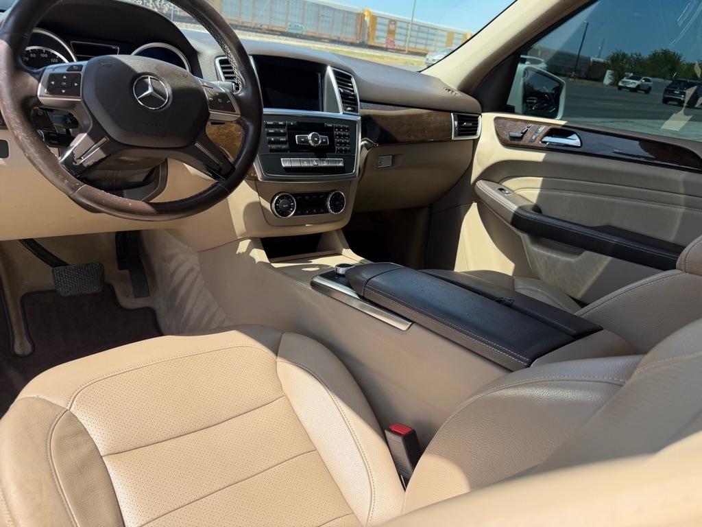 Mercedes-Benz M-Class ML350 4MATIC 2015