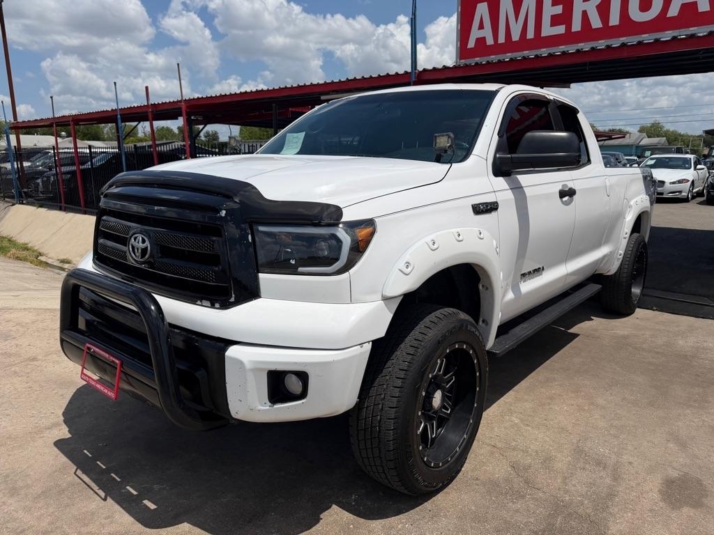 Toyota Tundra Tundra-Grade Double Cab 4.6L 2WD 2012