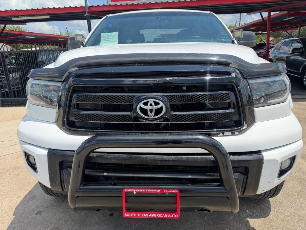 Toyota Tundra Tundra-Grade Double Cab 4.6L 2WD 2012